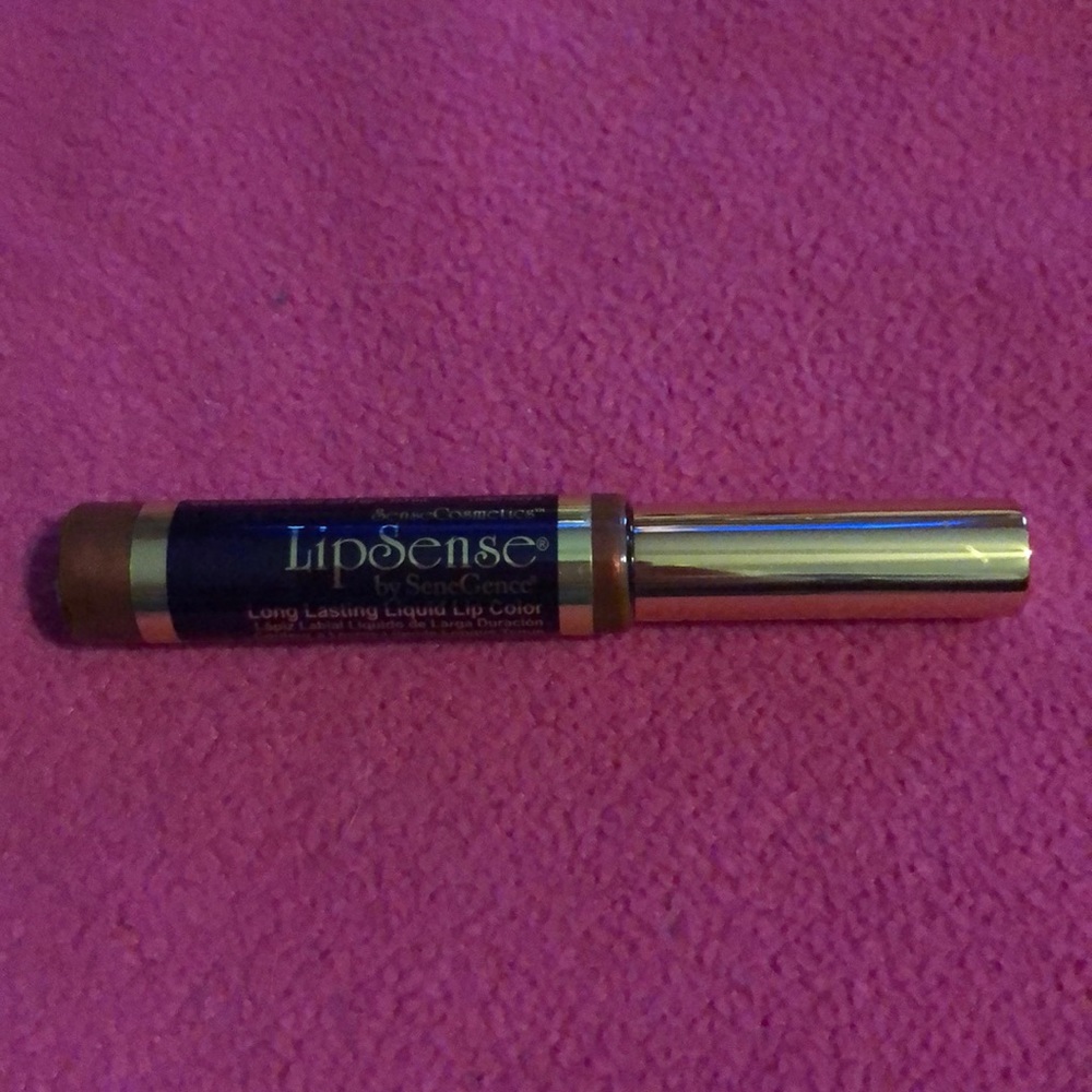 New LipSense Plum Pretty